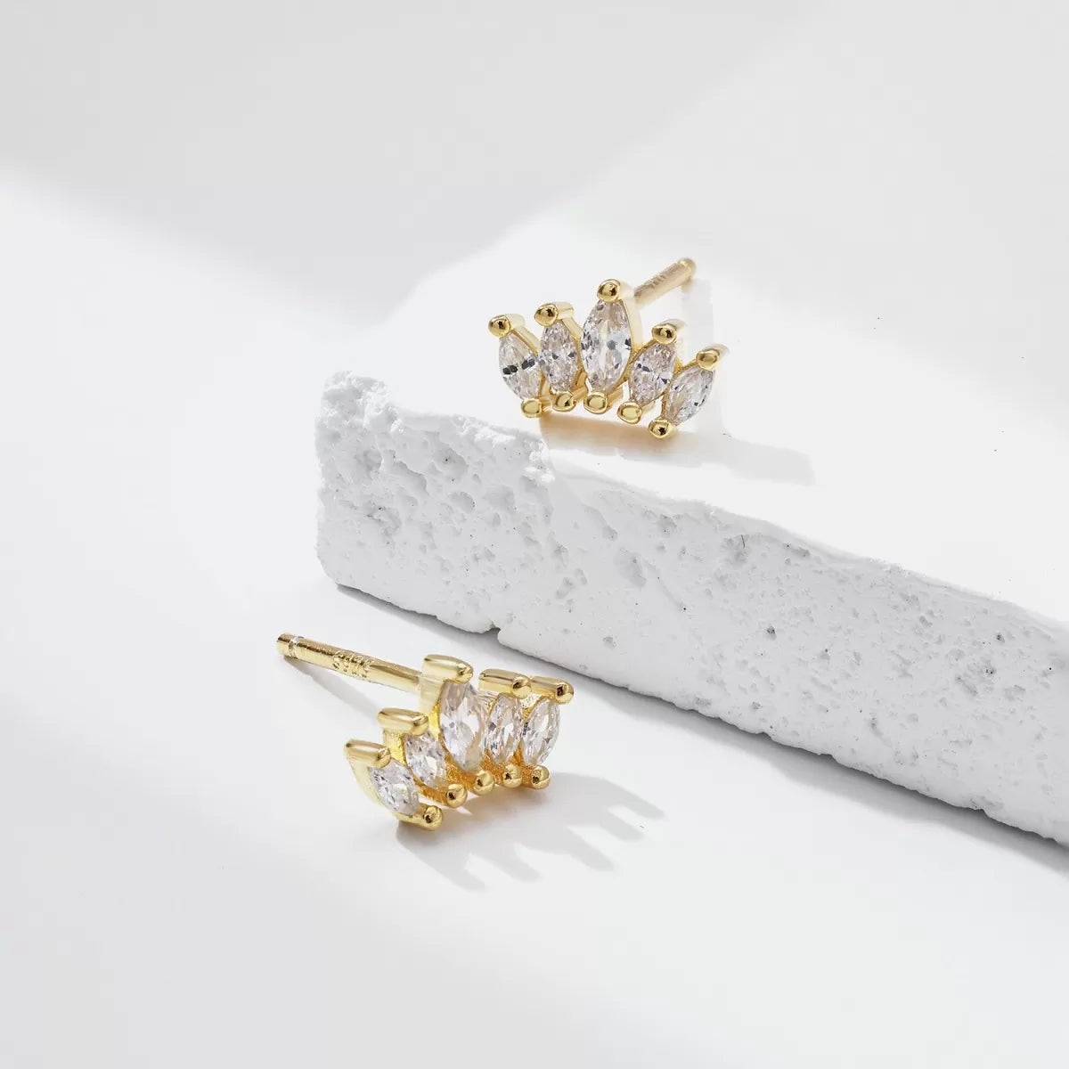 Aurora Diamond Studs Gold