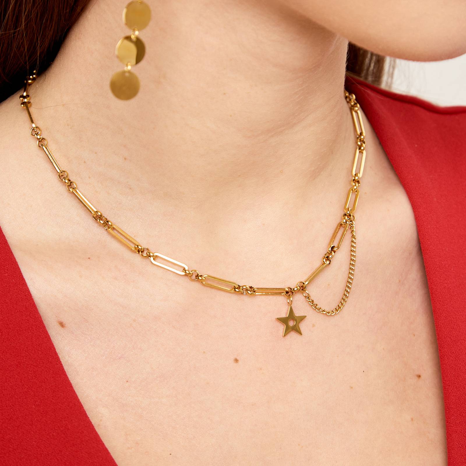 Golden Star Pendant Necklace