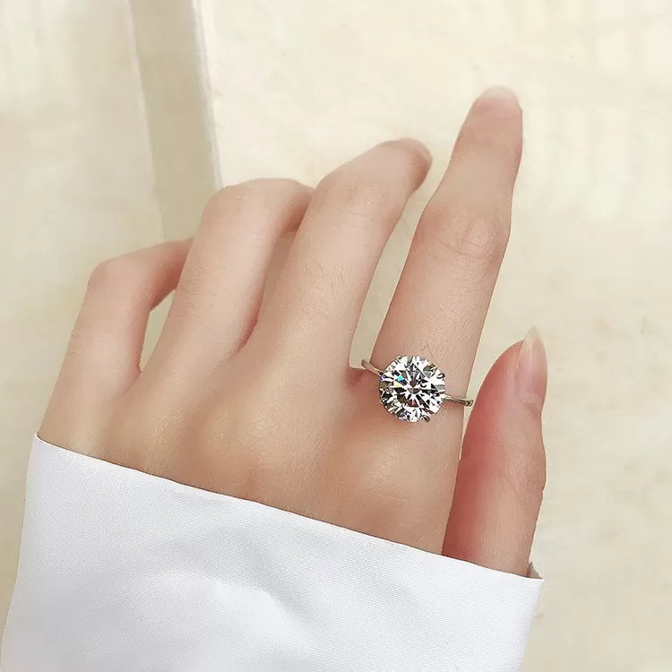 Lustre Solitaire Ring