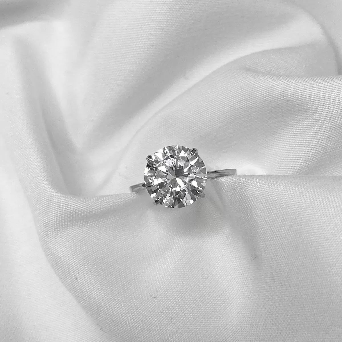 Lustre Solitaire Ring