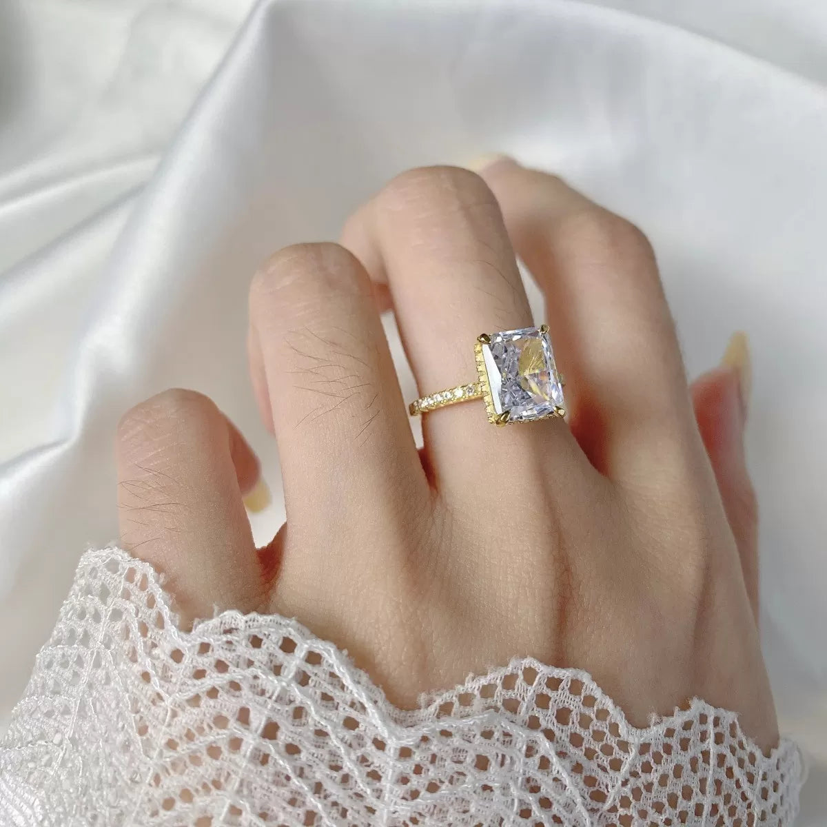 Luxe Radiance Yellow Gold Ring