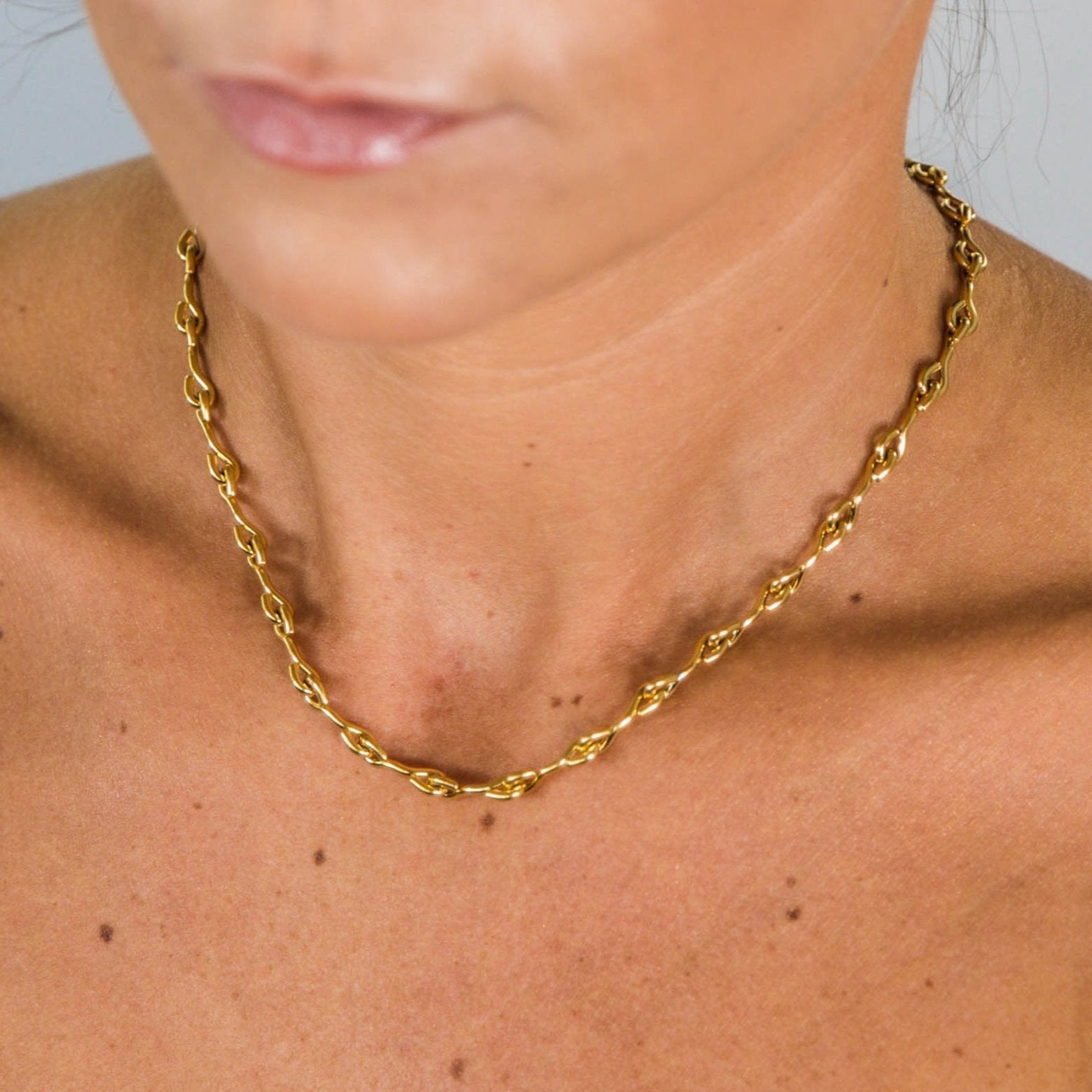 Golden Links Necklace
